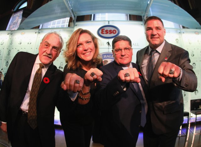 TORONTO, ON - NOVEMBER 11:  (L-R) Rogatien Vachon, Kalli Quinn representing the late Pat Quinn, Sergei Makarov and Eric Lindros, take part in a Hall of Fame Induction photo opportunity at the Hockey Hall Of Fame on November 11, 2016 in Toronto, Canada.  (Photo by Bruce Bennett/Getty Images)